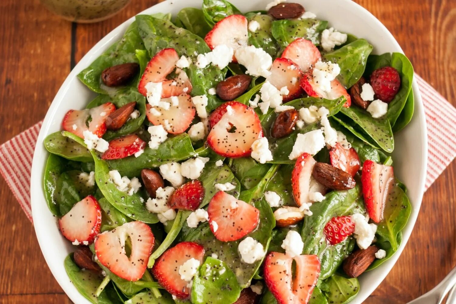 strawberry-spinach-salad-recipe