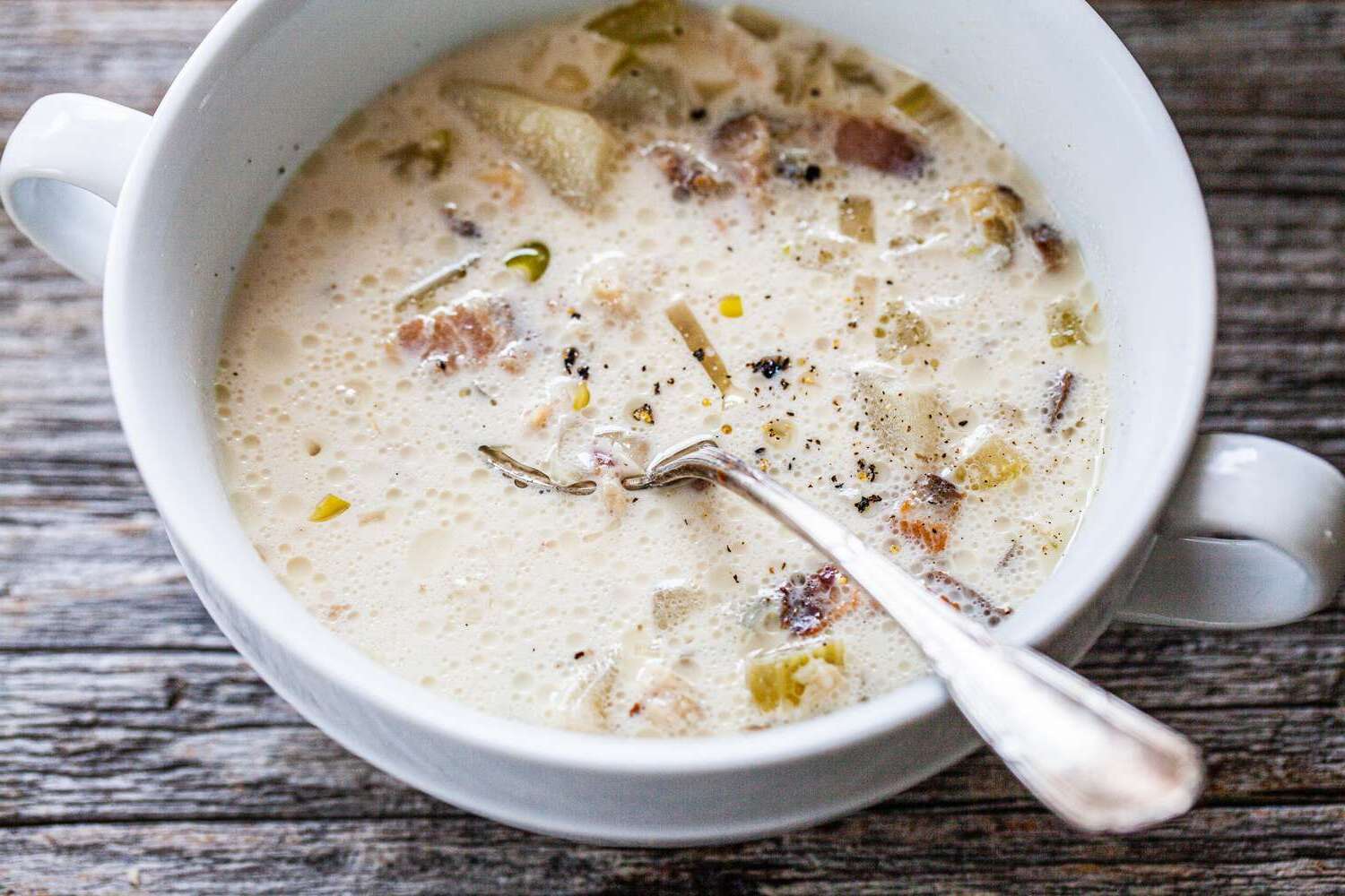 new-england-clam-chowder-recipe